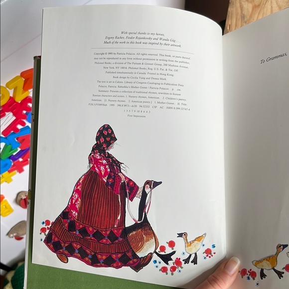 Vintage Colorful Illustrated Children's Book - Picture 4 of 11